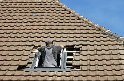 Pose de velux à Pérignac